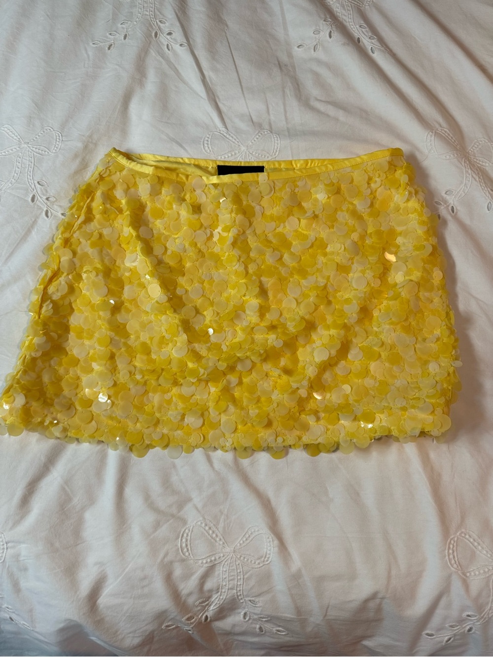 Zara NWOT Yellow Sequin Circle-Petal Mini Skirt